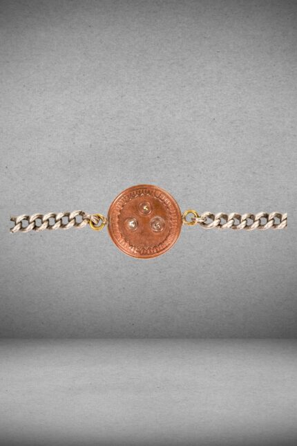 Devapanam bracelet with chain